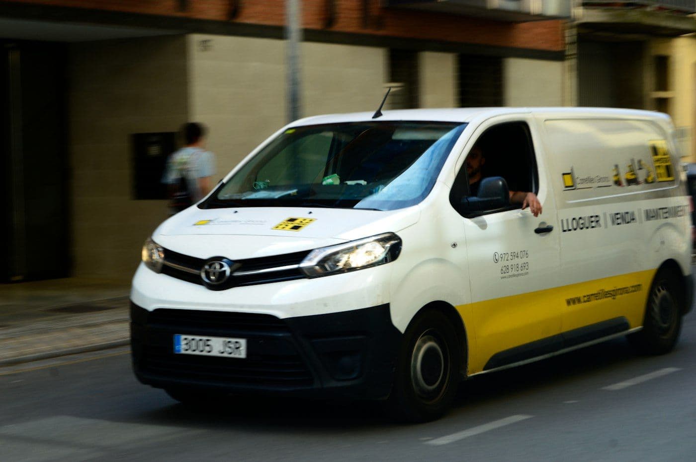 2024 BYD e6 Standard