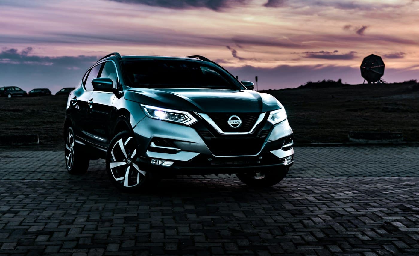 Photo 1 of 4 of 2024 Nissan Magnite XV Premium