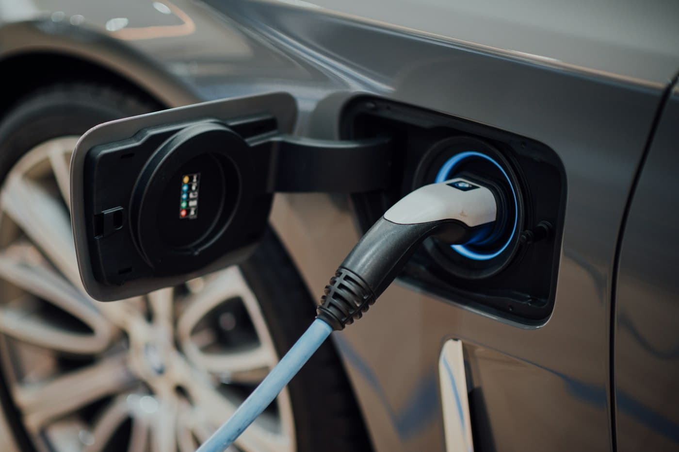 Photo 1 of 4 of 2022 Tata Nexon EV XZ+