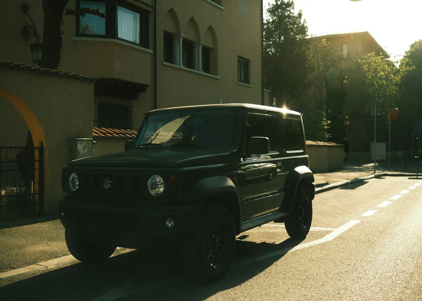 Photo 1 of 4 of 2015 Mahindra Bolero B6(O)