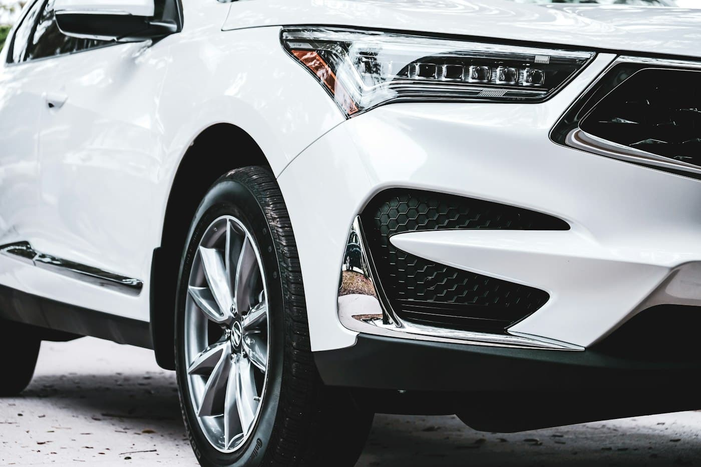Photo 1 of 4 of 2022 Toyota Fortuner 2.7 G